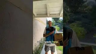 Delivery man gets disabled veteran the medicine he needs 🥹