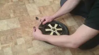 Как заменить покрышку на колесе