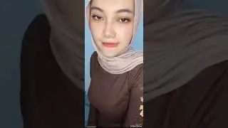 Live halu vhie jilbab cantik mainan lidah sambil jil4t botol  