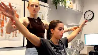 Chiropractic consultation at Hoxton Chiropractic (Unintentional ASMR)