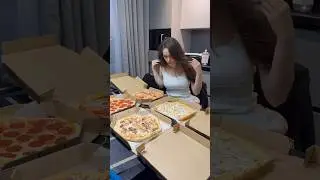 И почему она обо мне такого мнения? 🤨