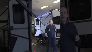 Самый внедорожный прицеп в мире. Winnebago H171DB