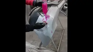 Нанёс смывку краски на бампер, показываю как она на нем сработала.