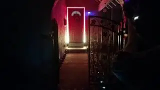 Halloween 2016 - Front Door Approach