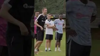 Recreating Vikkstar's famous penalty 😅⚽