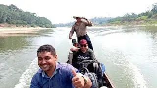 7 HORAS VIAJANDO DE CANOA, A SECA NO RIO CAUSA PREJUÍZO