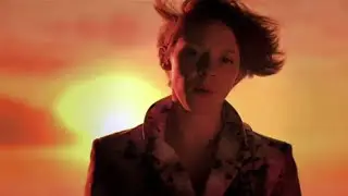 La Roux - Quicksand (official video)