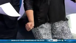 PIX11 Morning News - Suki thick thighs & shaking her ass in tight pants (1-29-14)