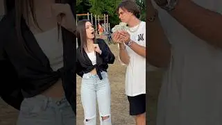 the girl was addicted to money😂🔥 
