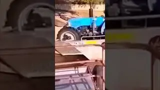 🥴 Тракторист переборщил с газом! | Новостничок