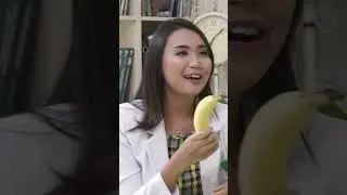 MINUM OBAT PAKAI PISANG