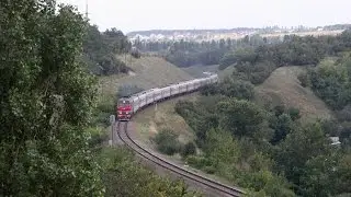 ТЭП70БС 209 мчится со скоростью 25,5 км/ч по очень красивым кривым на перегоне Латная - Подклетное.