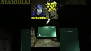 Outlast 🐵 Выбивает двери на раз