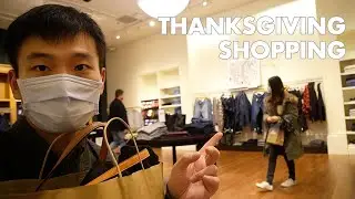 Eating fried egg rice in an American mall on Thanksgiving day | Black Friday Shopping