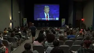 Students pay close attention to presidential debate at Hofstra watch party