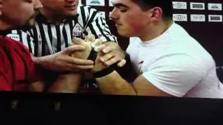 Чемпионат России по армспорту 2015. Ацамаз Уртаев левая рука 80 кг