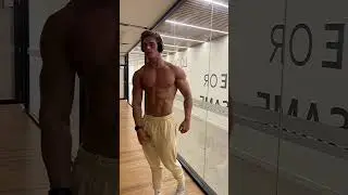 Teen Bodybuilding Shredded Physique Body Update Posing flexing #shorts