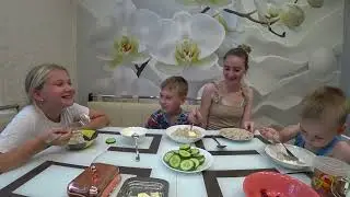 СЕМЕЙНЫЙ МУКБАНГ ПЕЛЬМЕНИ НА УЖИН | FAMILY MUKBANG DUMPLINGS FOR DINNER #mukbang #мукбанг #dumplings