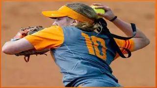 🔴Aubrey Leach named director of player development for Lady Vols 📰P B P✔