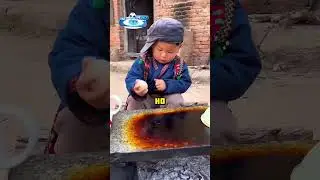 Это самый молодой повар 