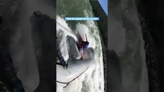 Rapid mei fas gaye | Most Dangerous River Rafting Accident in Rishikesh  | Best Rafting #shorts