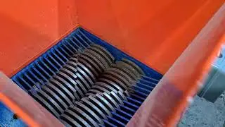 Дробилка Шредер двухвальный ИШМ-220 измельчяем пленку ножи 9 мм