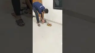 Obstacle avoiding robotic car #arduino #arduinoproject #arduinolove