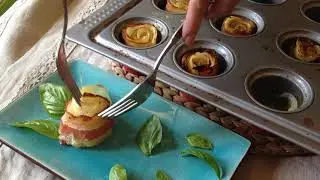 Розочки из картофеля с беконом в формах для маффинов