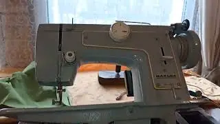 Швейная машина Мальва.