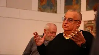 Феликс Комаров - Передача икон в дар храму
