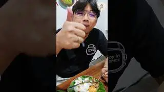 makan di g'litik indonesia eatery krecek nya bener bener enak
