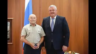 10 окт. 24 г. БРЮЗЖАНИЕ 75 летнего, У КОТОРОГО УЖЕ РАСКРУТИЛИСЬ В ГОЛОВЕ ВИНТИКИ, ВСЁ ЕМУ НЕ ХВАТАЕТ