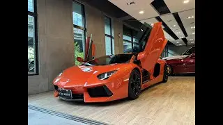 Lamborghini Aventador LP700-4 Review