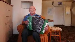 В городском саду! Виктор Петлюра, поёт Вася Попов.Кино Вась.