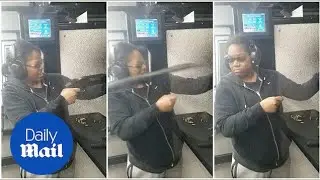 Shotgun flies out of womans hands at the shooting range - Daily Mail