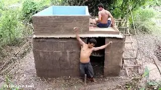 Building Amazing Pool For Swimming