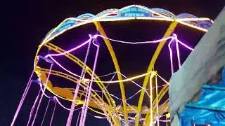 Main di pasar malam 01