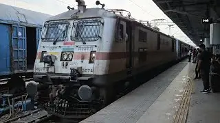 Yog Nagri Rishikesh Puri Kalinga Utkal Express arriving Agra Cantt with Vishakapatnam WAP 7...!!