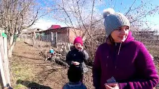 ОБУСТРАИВАЕМ ТЕПЛИЦУ.ИЗ ГОРОДА В ДЕРЕВНЮ 381 серия