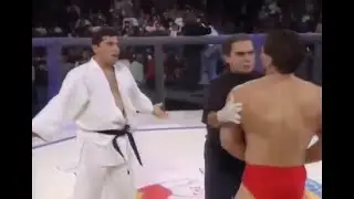 Royce Gracie vs Ken Shamrock | UFC 1 (1993)