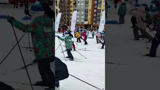 ⛷ В Екатеринбурге «Лыжня России» уже вовсю идет!Одна из главных площадок в Академе.