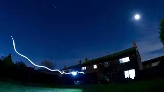 NIGHTLAPSE WITH STARS