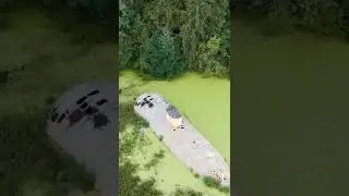Подводная лодка всплыла в болоте 😱