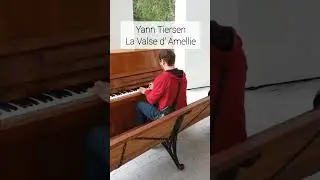 Playing Yann Tiersen's compositions
