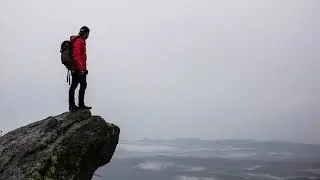 Best Hiking Playlist to Blast Through your Speakers