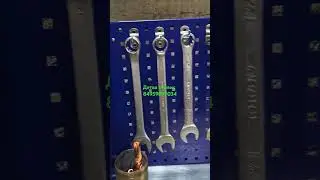 Мини погрузчики LOCUST 