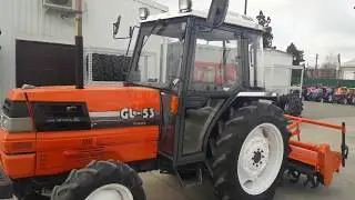 Японский трактор с кабиной KUBOTA GL53