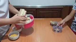 Математика. 2 класс. Деление по содержанию и на равные части.
