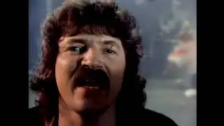 Toto - Rosanna [Official Music Video], Full HD (Digitally Remastered and Upscaled)