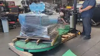 Highlight Synergy .5 Stretch Shrink Pallet Wrapper 5' Turntable With Ramp 120V